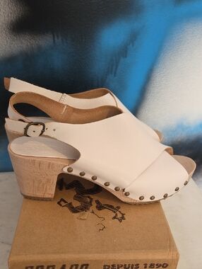 Bosabo White Leather Slingback Clog Sandals with Studded Trim..France